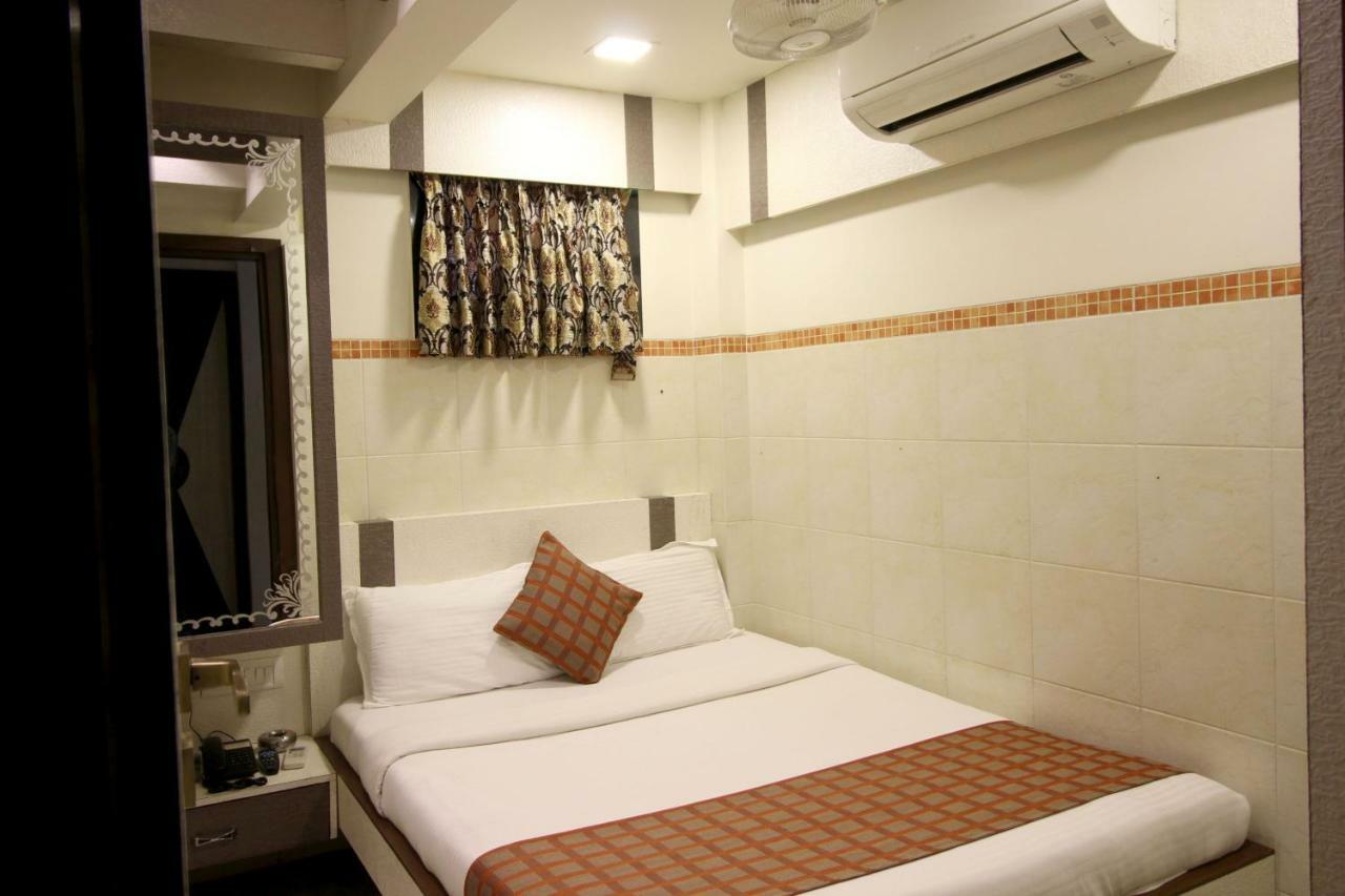 Hotel Oc Residency Mumbai Dış mekan fotoğraf