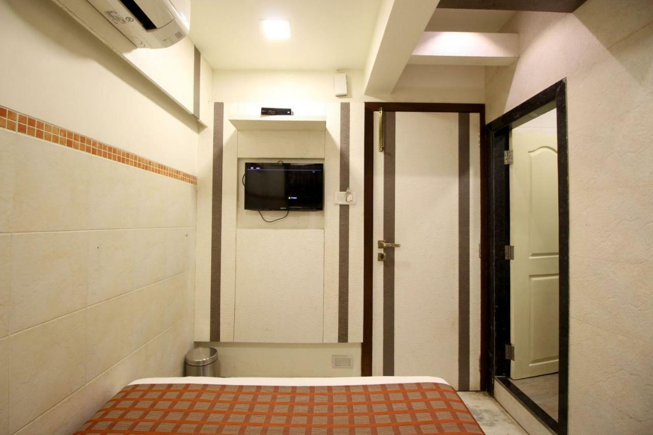 Hotel Oc Residency Mumbai Dış mekan fotoğraf