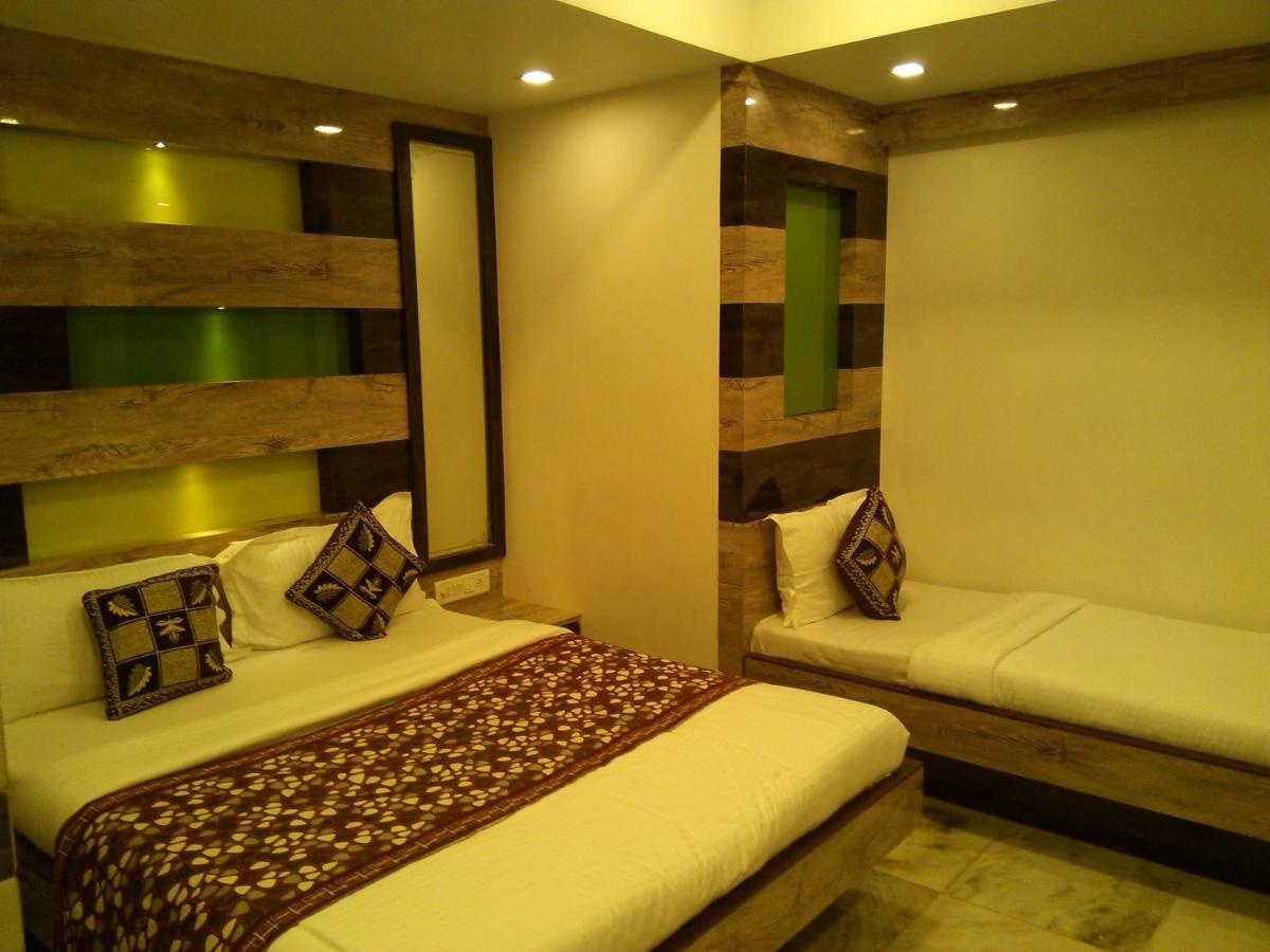 Hotel Oc Residency Mumbai Oda fotoğraf