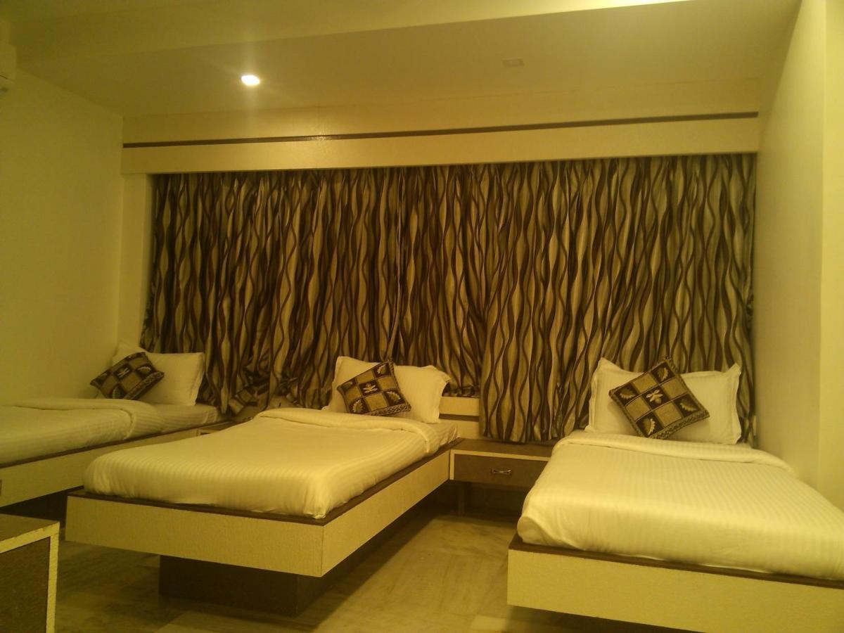 Hotel Oc Residency Mumbai Oda fotoğraf